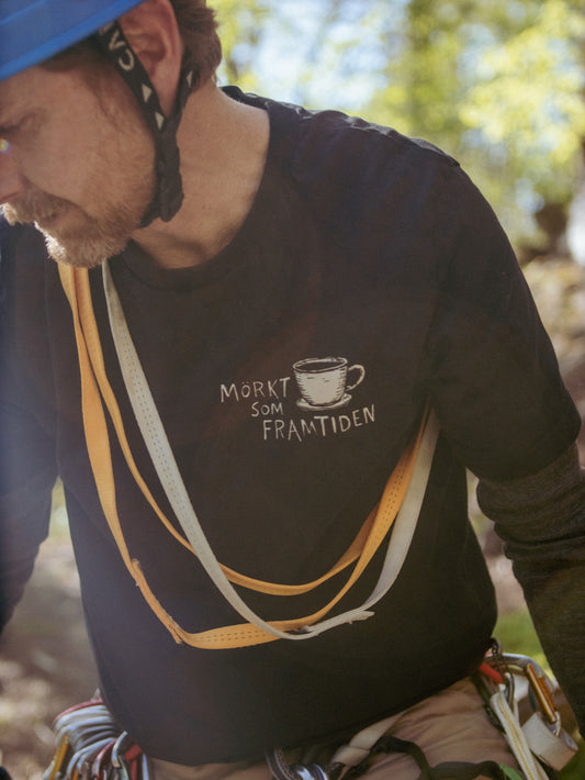 Mörkt som Framtiden T-shirt