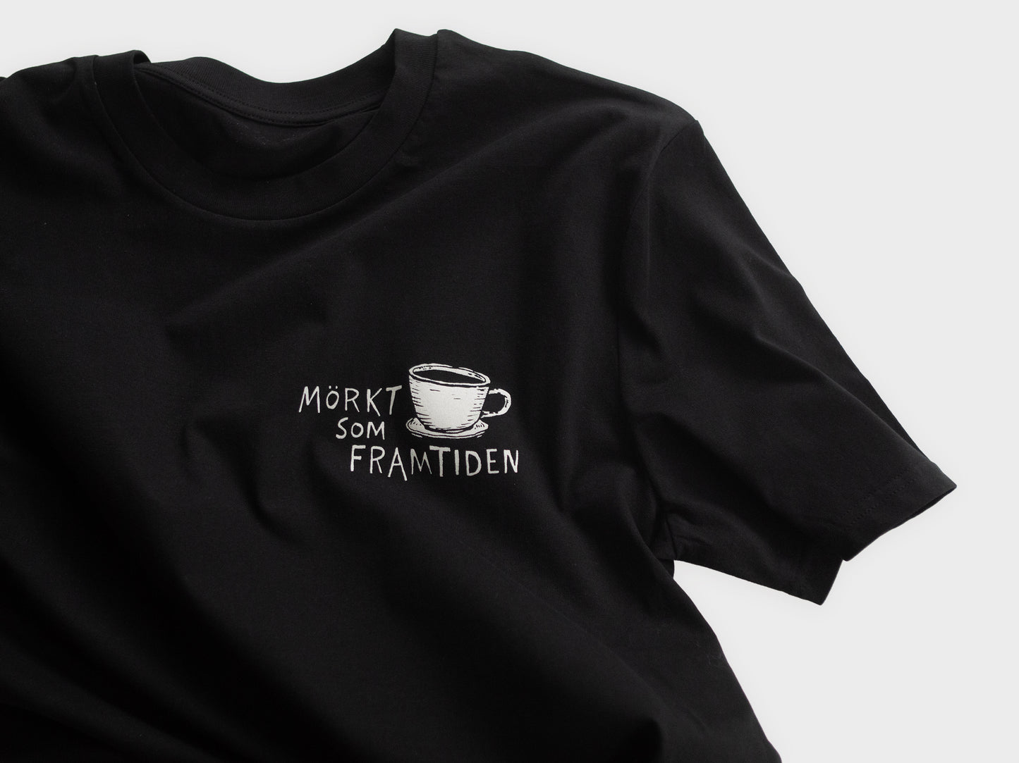 Mörkt som Framtiden T-shirt